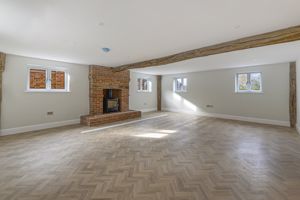 Photo 16- click for photo gallery